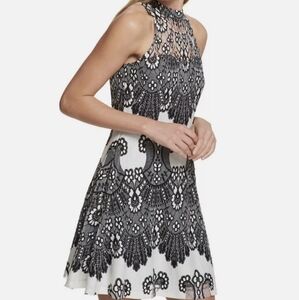 Kensie Halter Illusion Lace Dress Black And White Woman Size 2‎